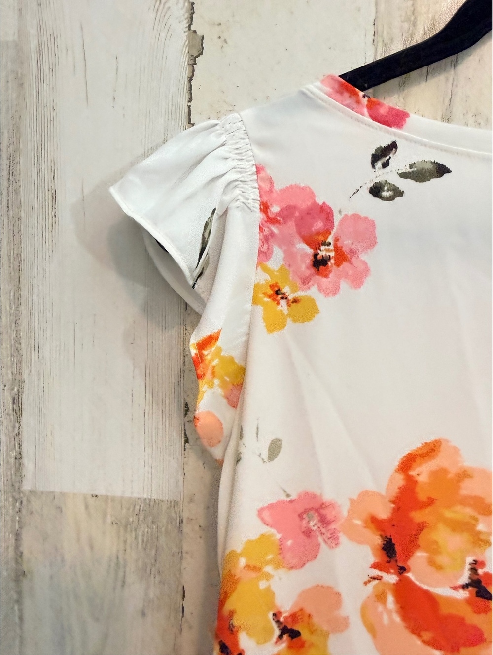 LOFT Petites XS Floral Flutter Sleeve Blouse White Pink Orange - Picture 4 of 10